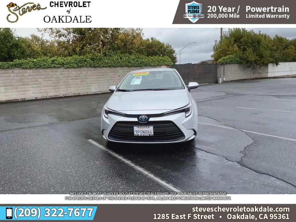 2025 Toyota Corolla Hybrid LE photo 4