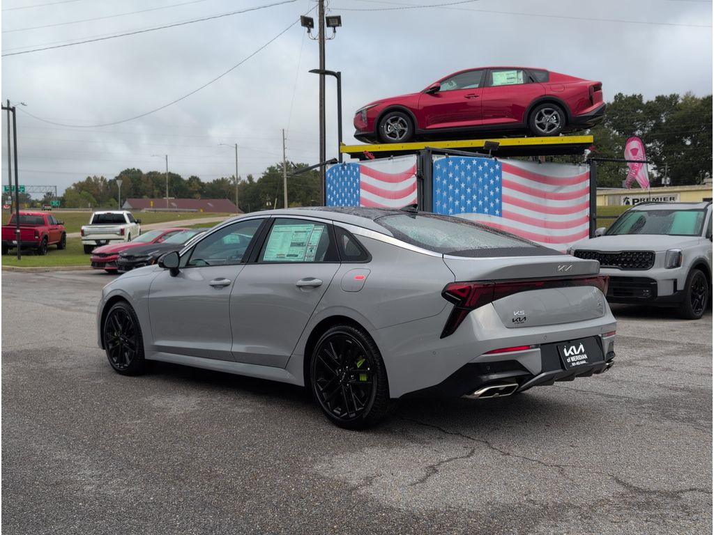 2026 Kia K5 GT photo 3