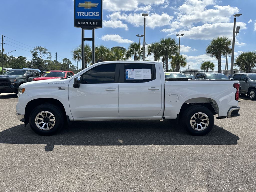 2023 Chevrolet Silverado 1500 LT photo 13
