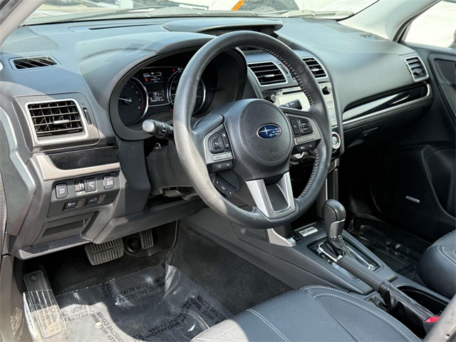 2017 Subaru Forester 2.0XT Touring photo 2