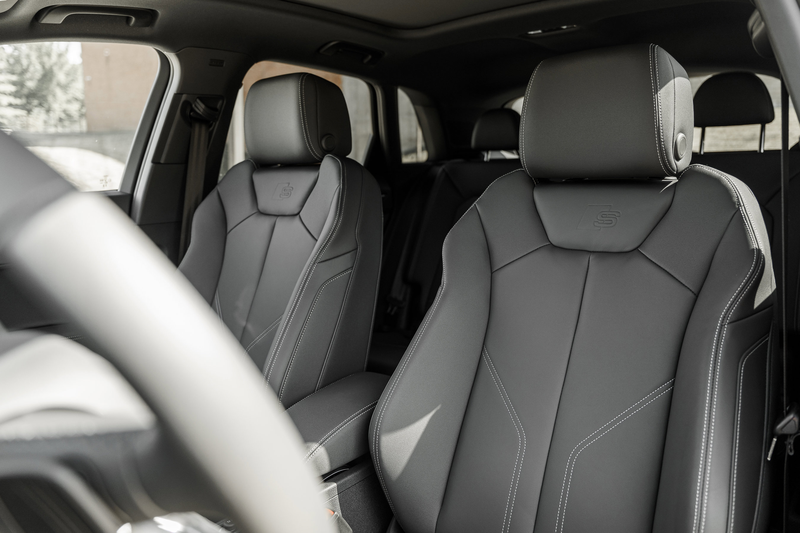 2025 Audi Q3 S line Premium photo 19