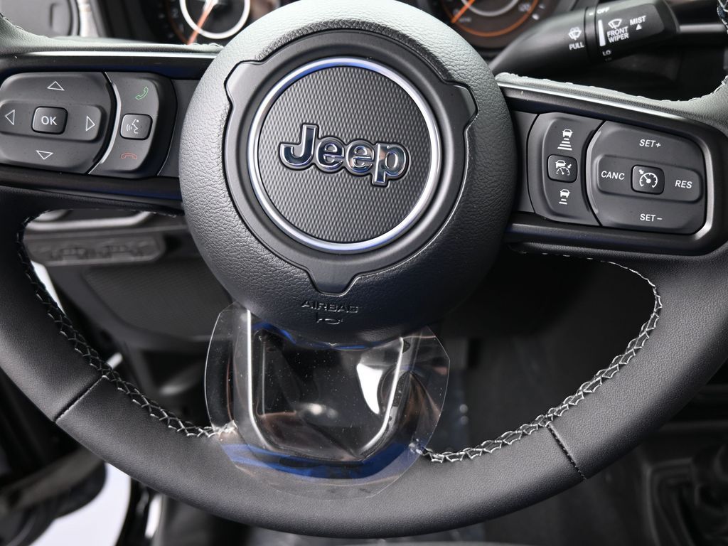 2025 Jeep Gladiator Sport S photo 23