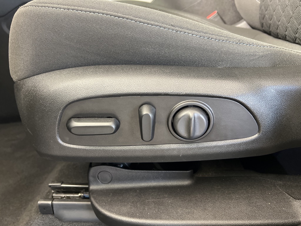 2019 Chevrolet Blazer Base 2LT photo 5