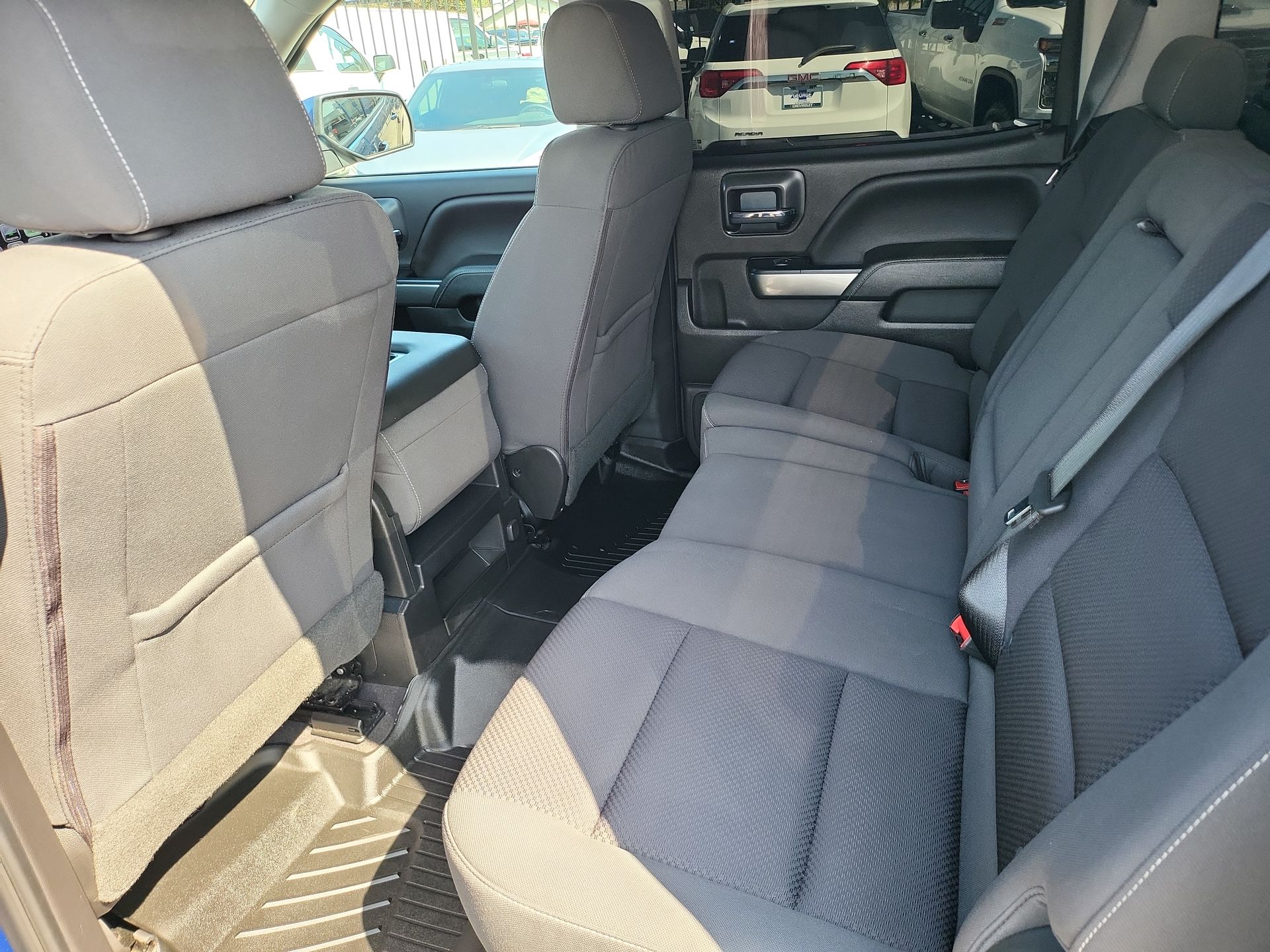 2018 Chevrolet Silverado 1500 LT photo 14
