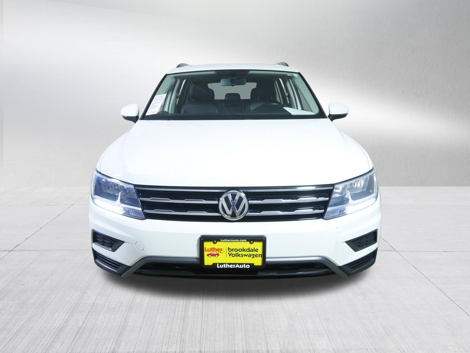 Used 2019 Volkswagen Tiguan SE with VIN 3VV2B7AX1KM195955 for sale in Brooklyn Center, Minnesota