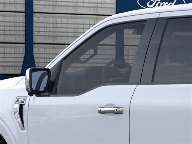 2025 Ford F-150 Lariat photo 16