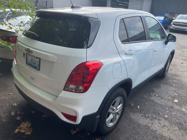 2020 Chevrolet Trax LS photo 6