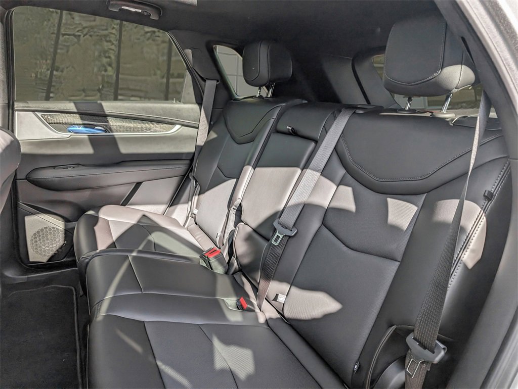 2025 Cadillac XT5 Sport photo 17