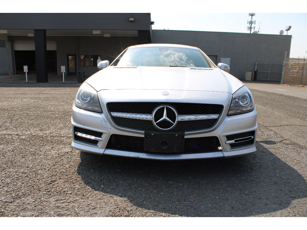 2013 Mercedes Benz SLK 250 photo 2