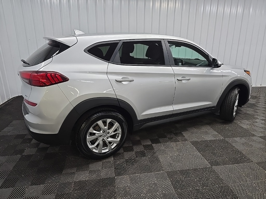 2019 Hyundai Tucson SE photo 2