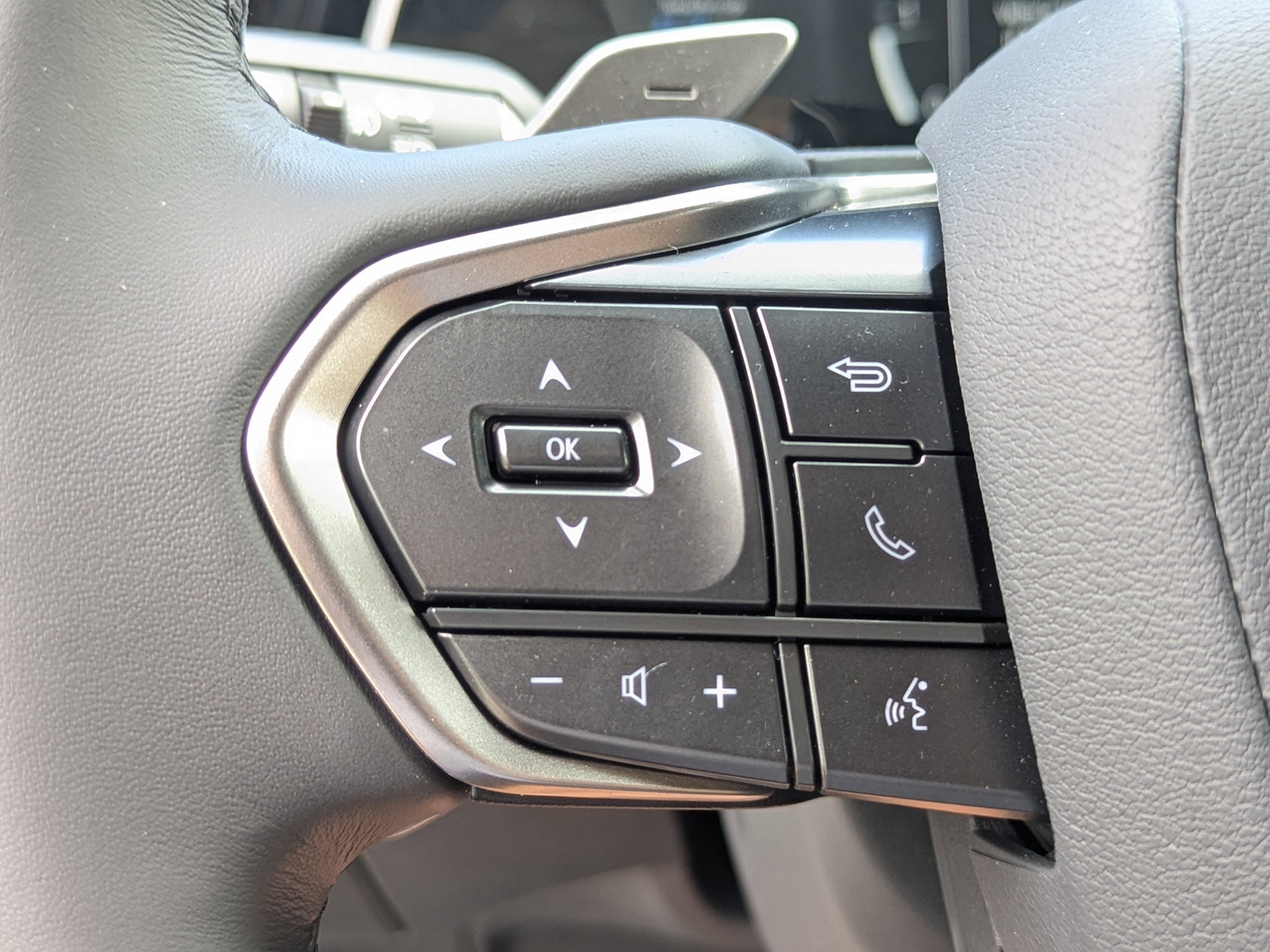 2025 Lexus RX 350 photo 33