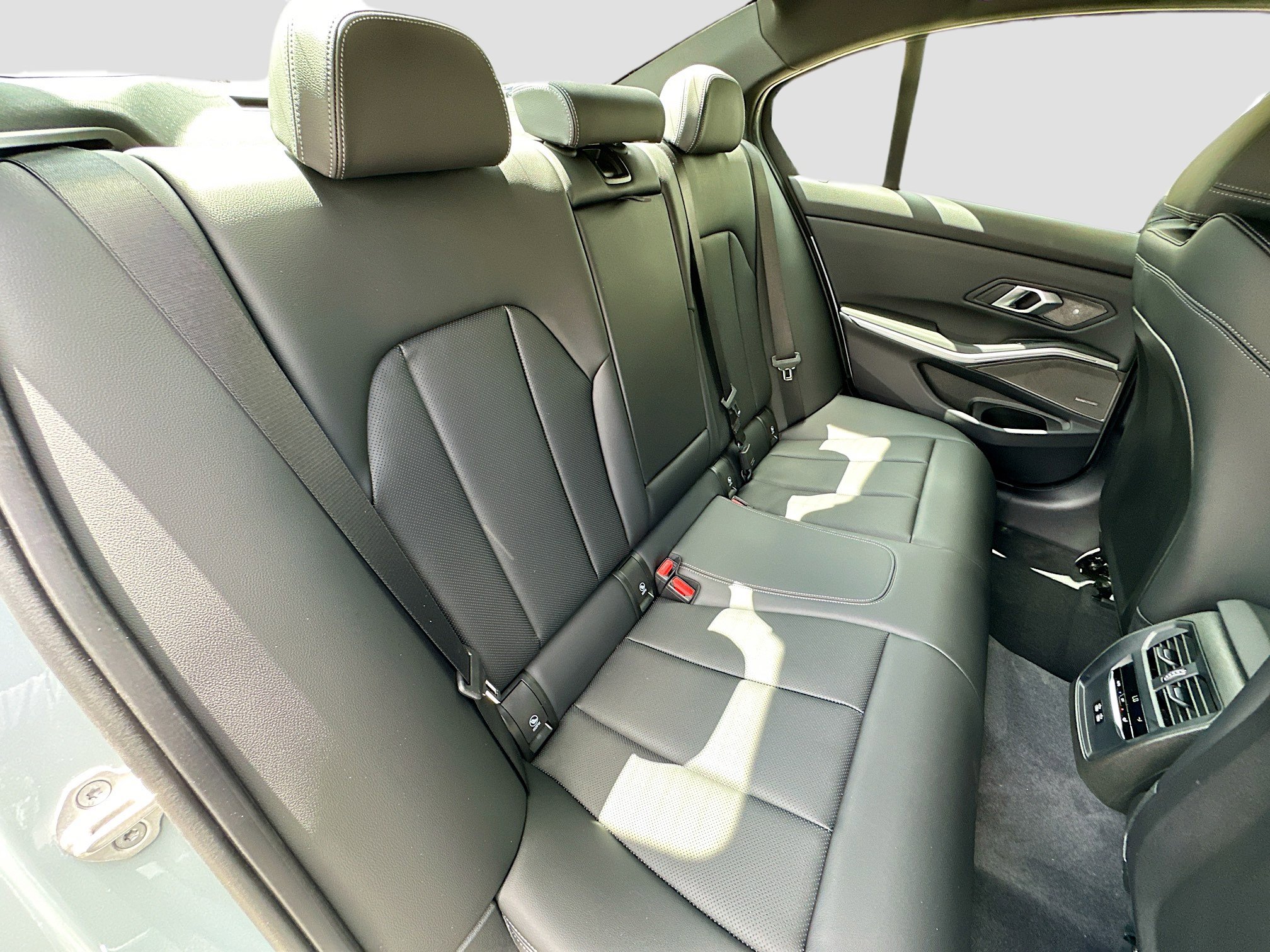 2026 Bmw 330i photo 22