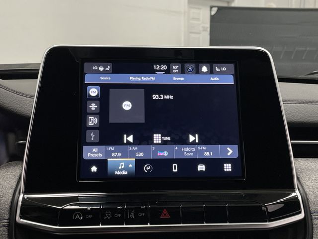 2025 Jeep Compass Latitude photo 18