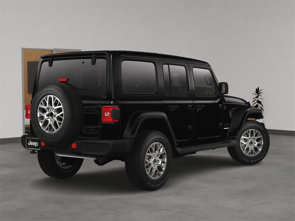 2025 Jeep Wrangler Sahara photo 5