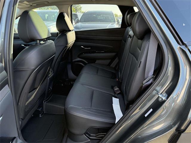2025 Hyundai Tucson Hybrid Limited photo 13