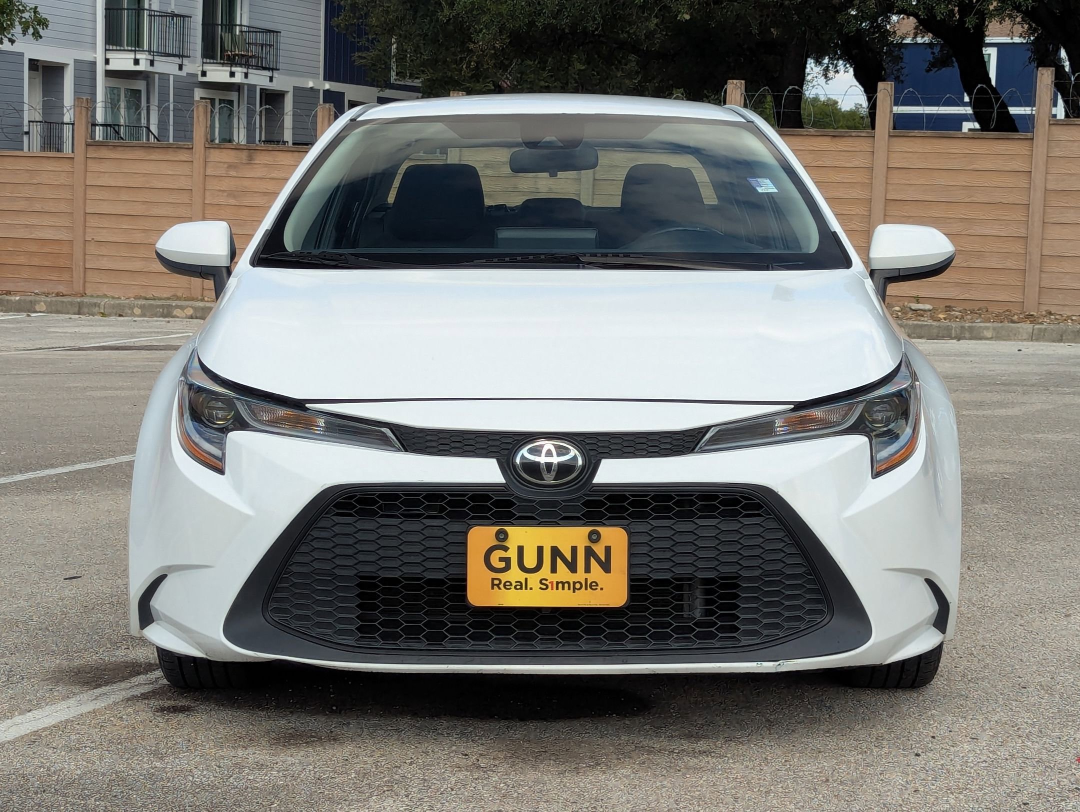 2022 Toyota Corolla LE photo 9