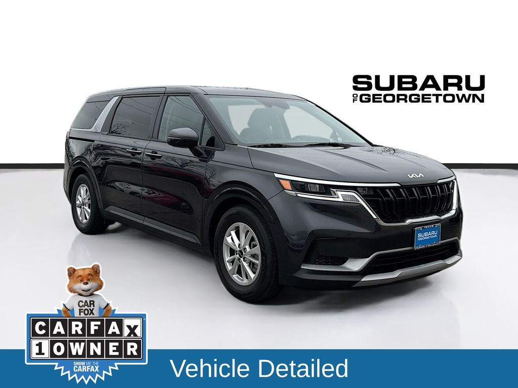 2023 Kia Carnival LX Seat Pkg's photo