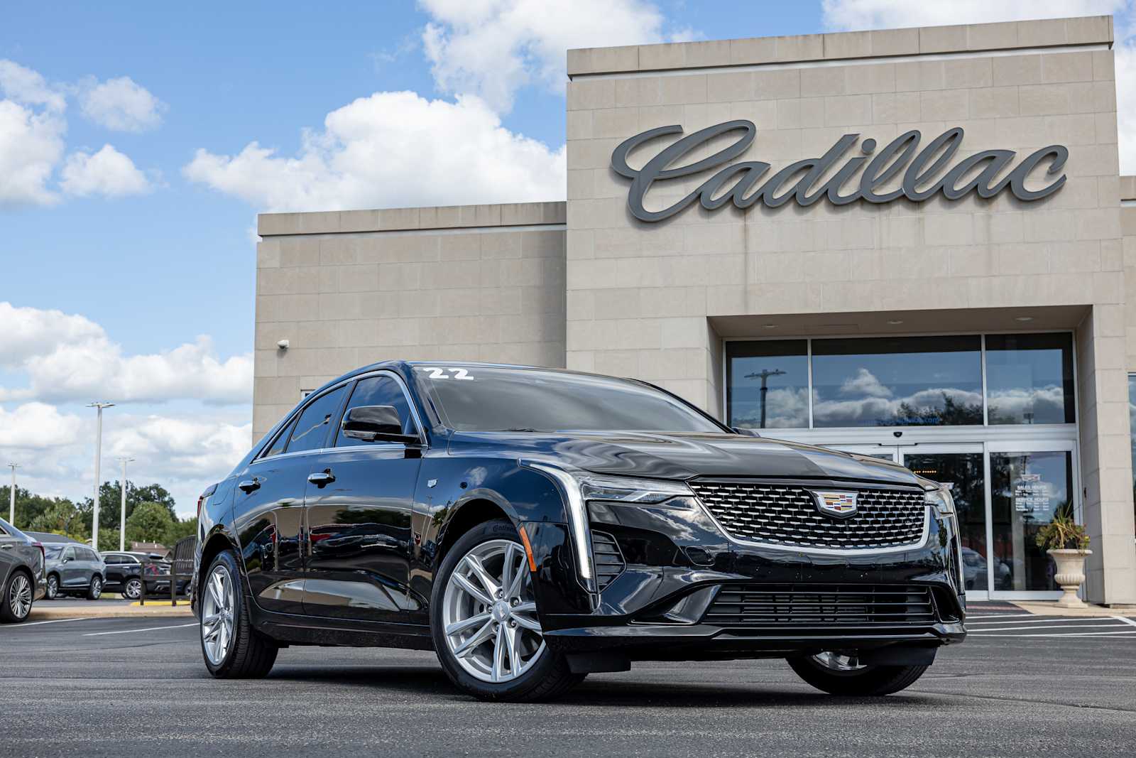 2022 Cadillac CT4