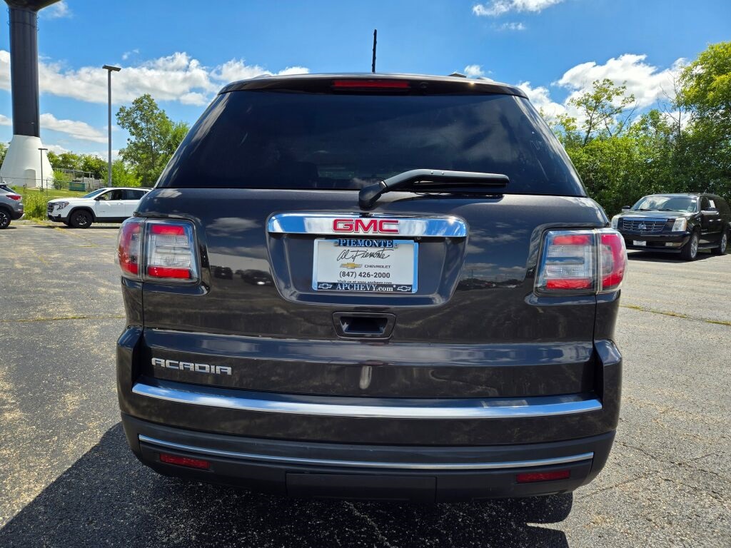 2015 Gmc Acadia SLE photo 11