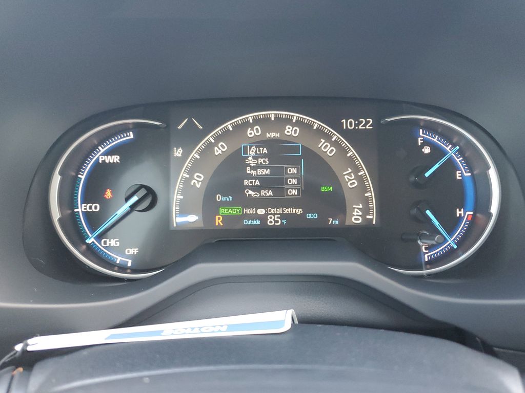 2025 Toyota RAV4 Hybrid LE photo 20