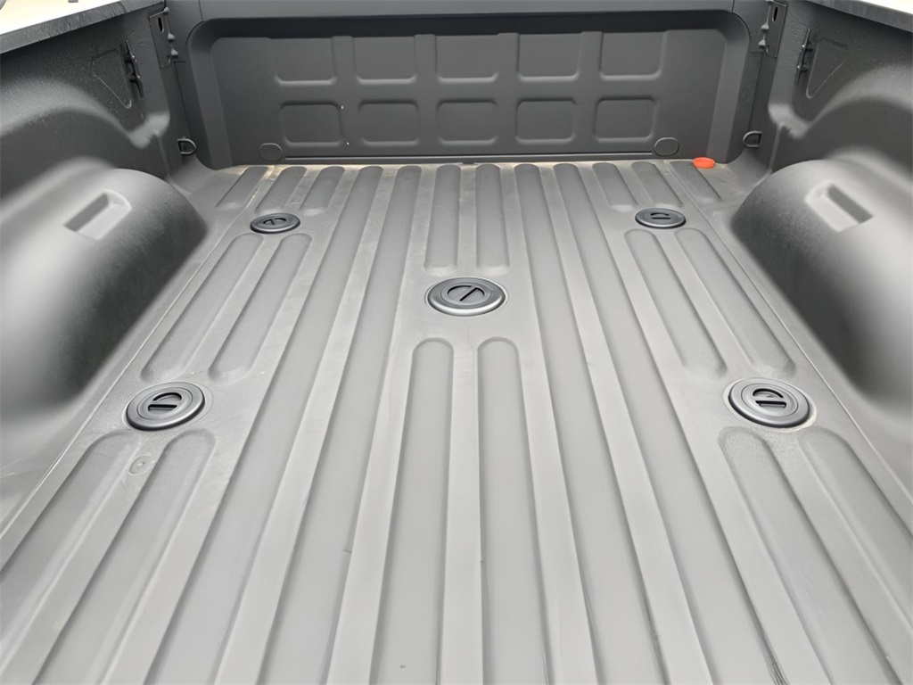 2025 Ram 2500 Tradesman photo 23