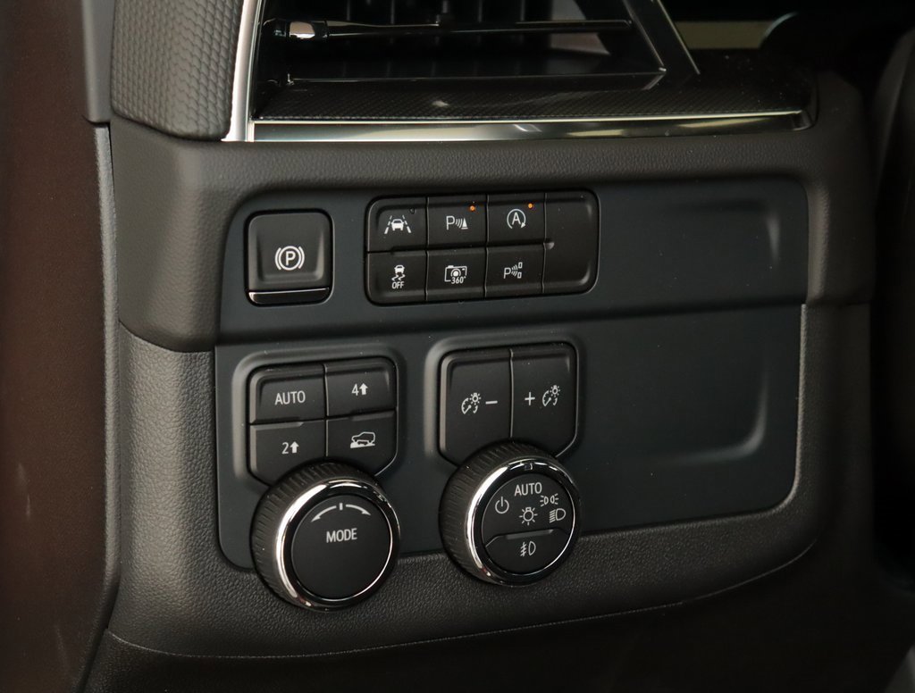 2025 Chevrolet Tahoe RST photo 10