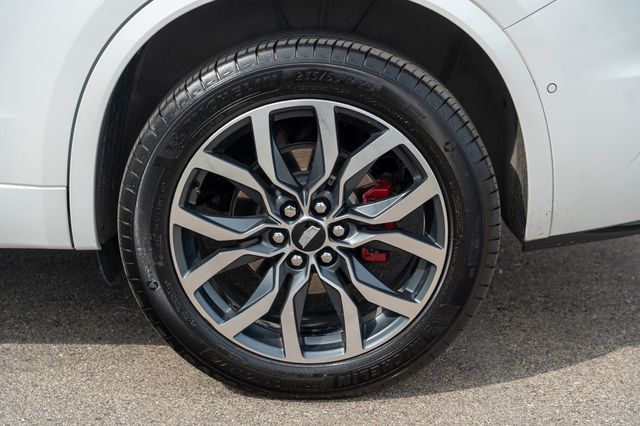 2023 Cadillac XT6 Sport photo 9