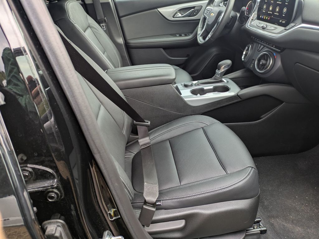 2023 Chevrolet Blazer 2LT photo 26