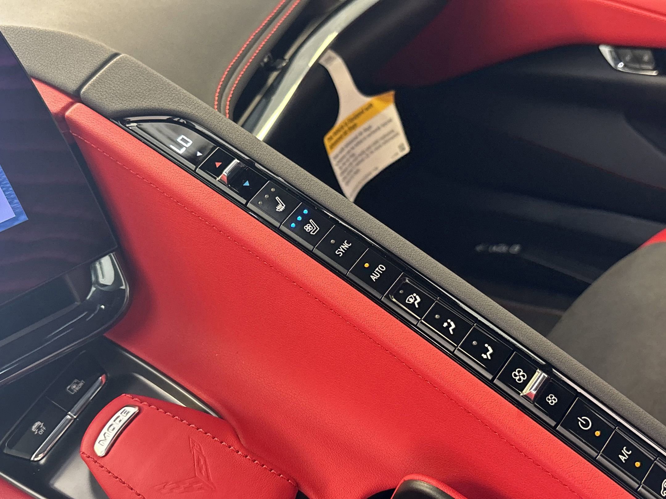 2024 Chevrolet Corvette Stingray 2LT Coupe photo 18
