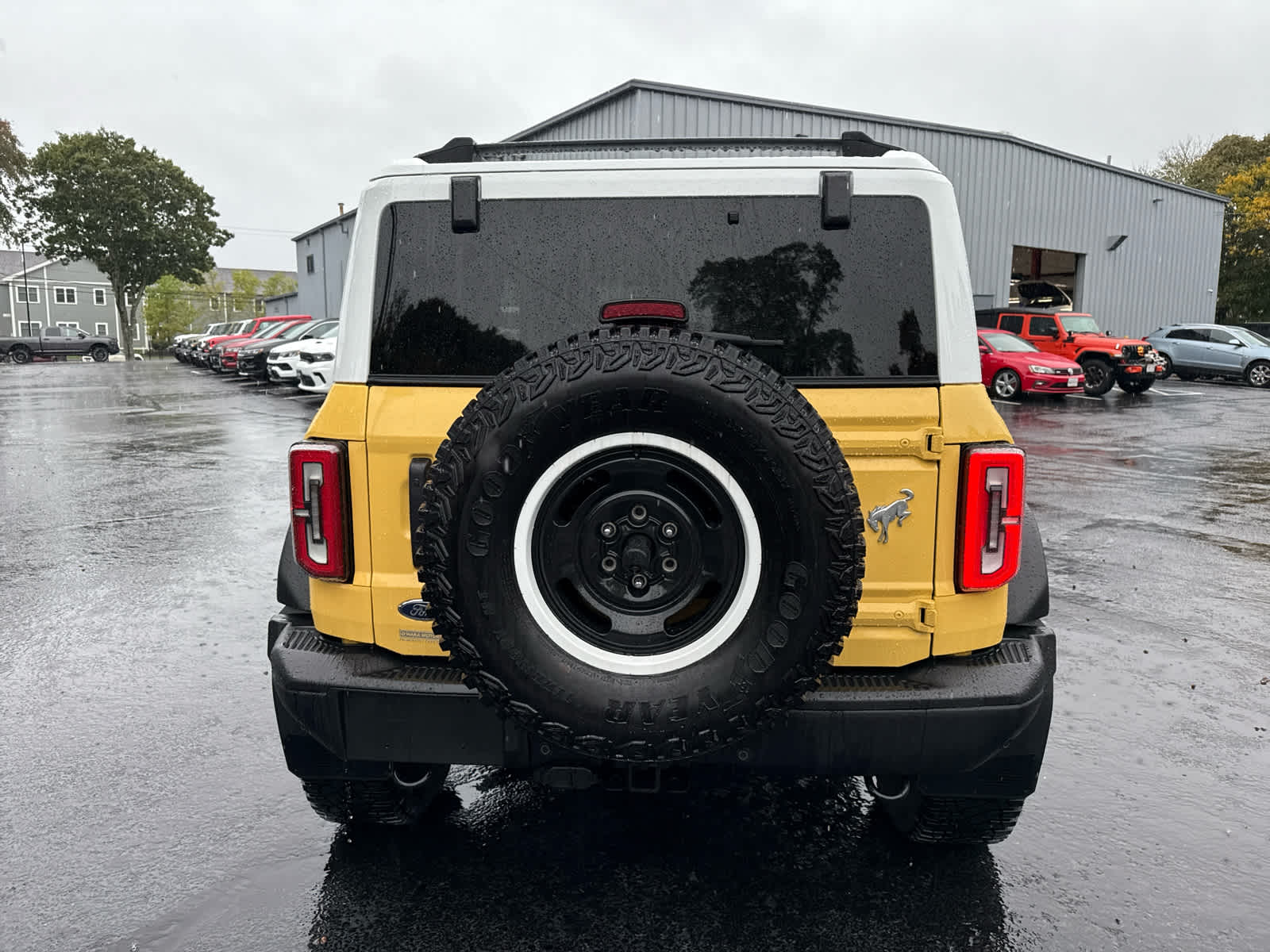 2024 Ford Bronco Heritage Limited First Edition photo 3