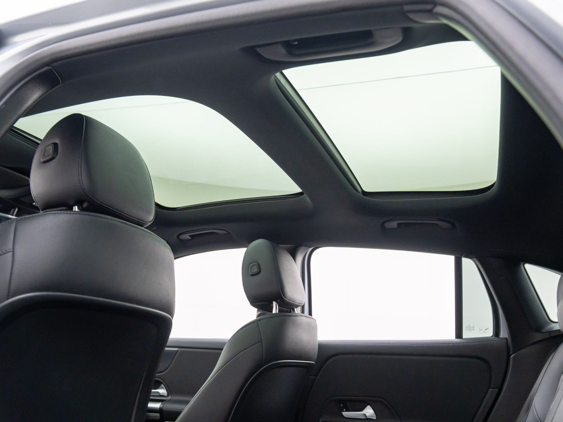 2026 Mercedes Benz GLA 250 4MATIC photo 16