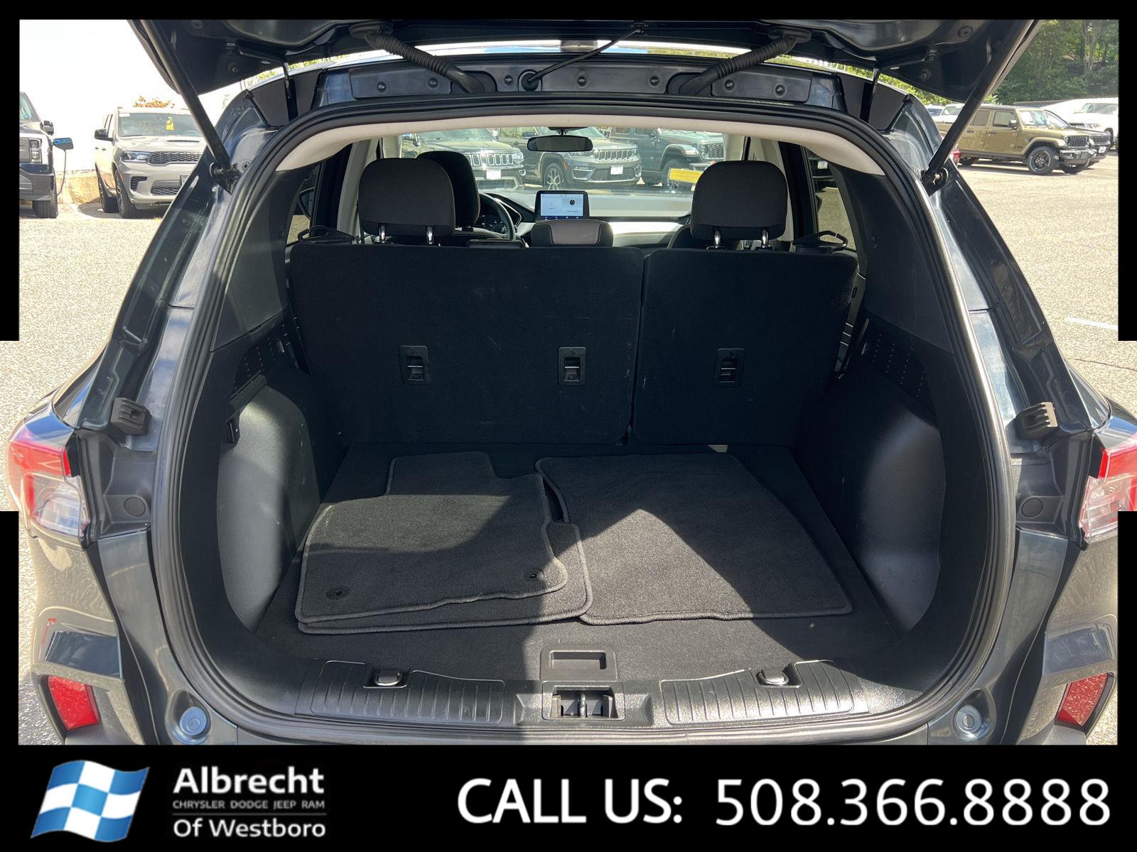 2022 Ford Escape SE photo 14