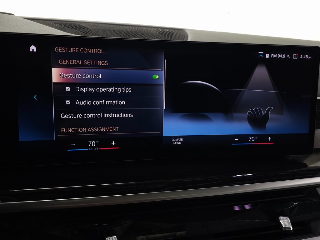 2023 BMW X7 - Image 29