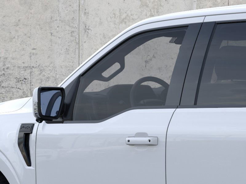 2025 Ford F-150 Lariat photo 12