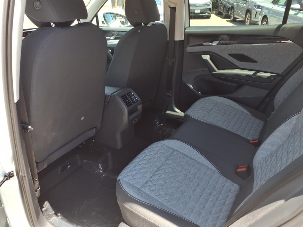 2025 Volkswagen Tiguan S photo 18