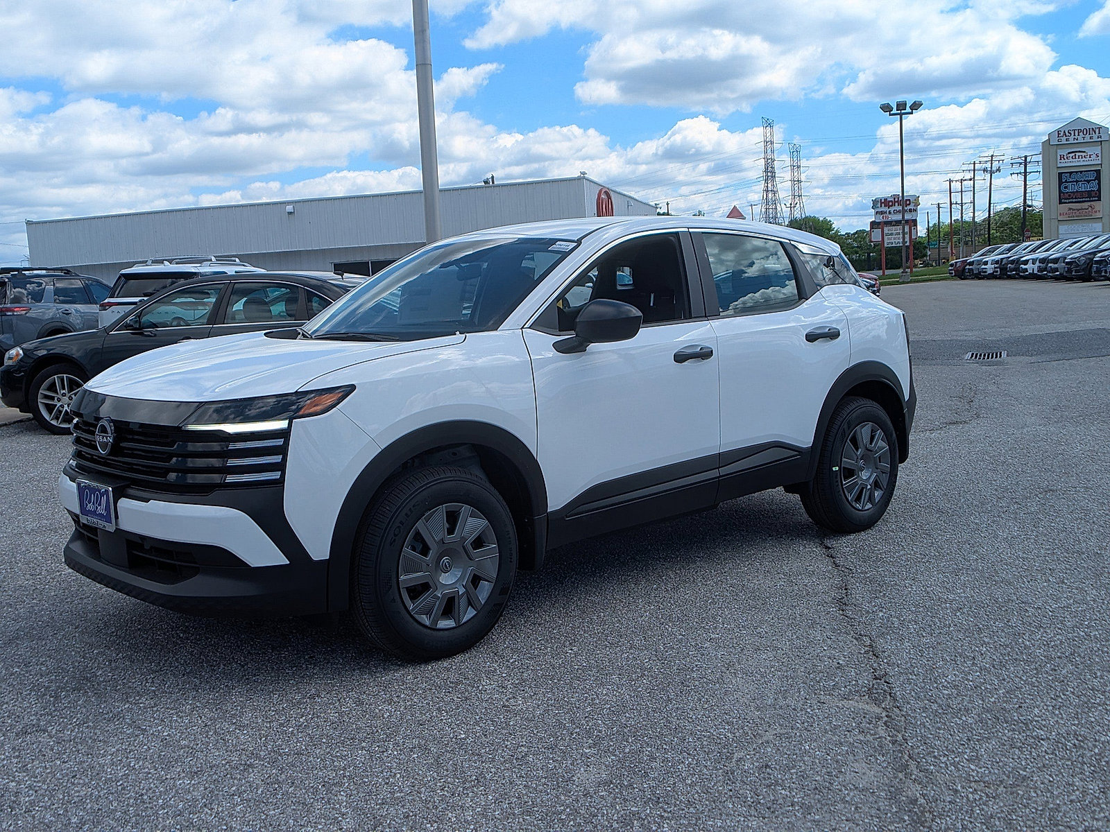 2025 Nissan Kicks S photo 18