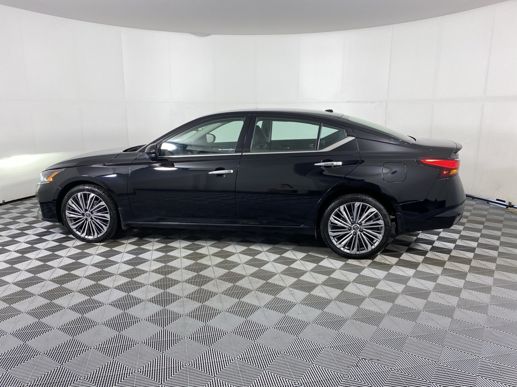 2023 Nissan Altima 2.5 SL photo 4