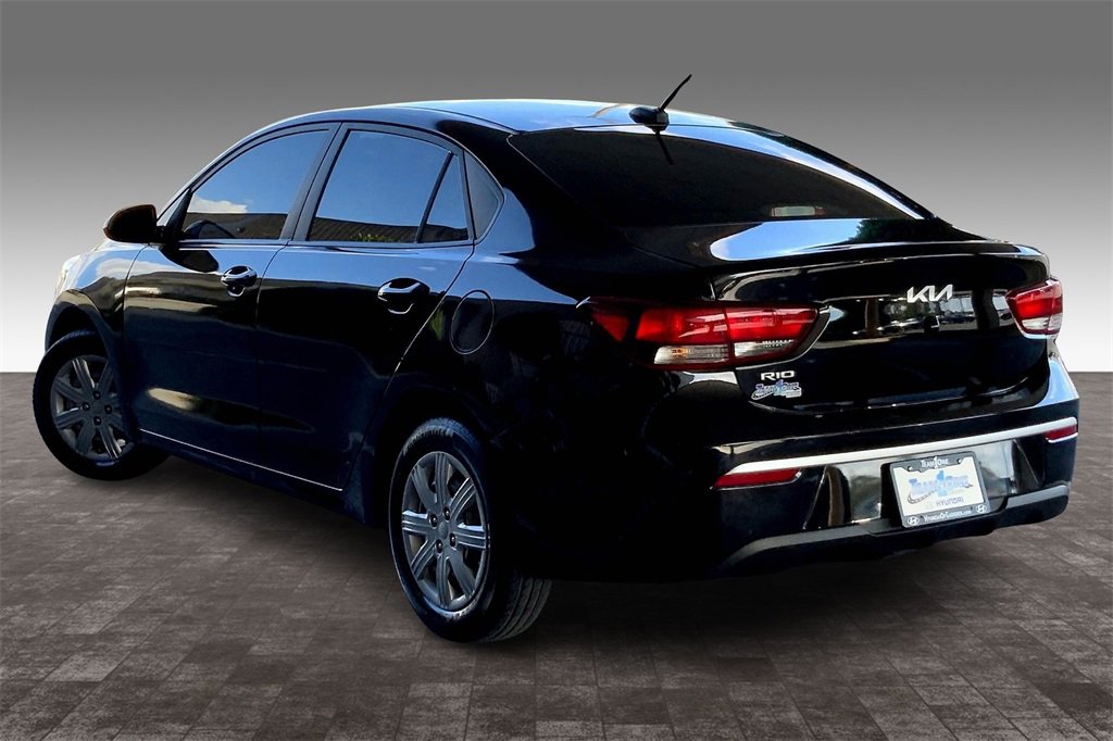 2022 Kia Rio LX photo 11