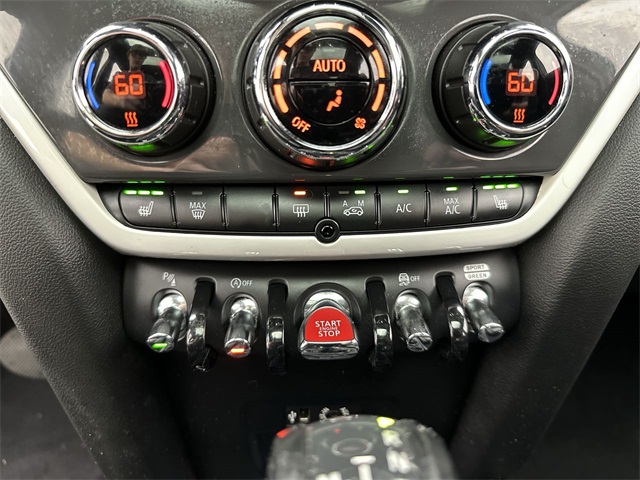 2018 Mini Cooper S ALL4 photo 9
