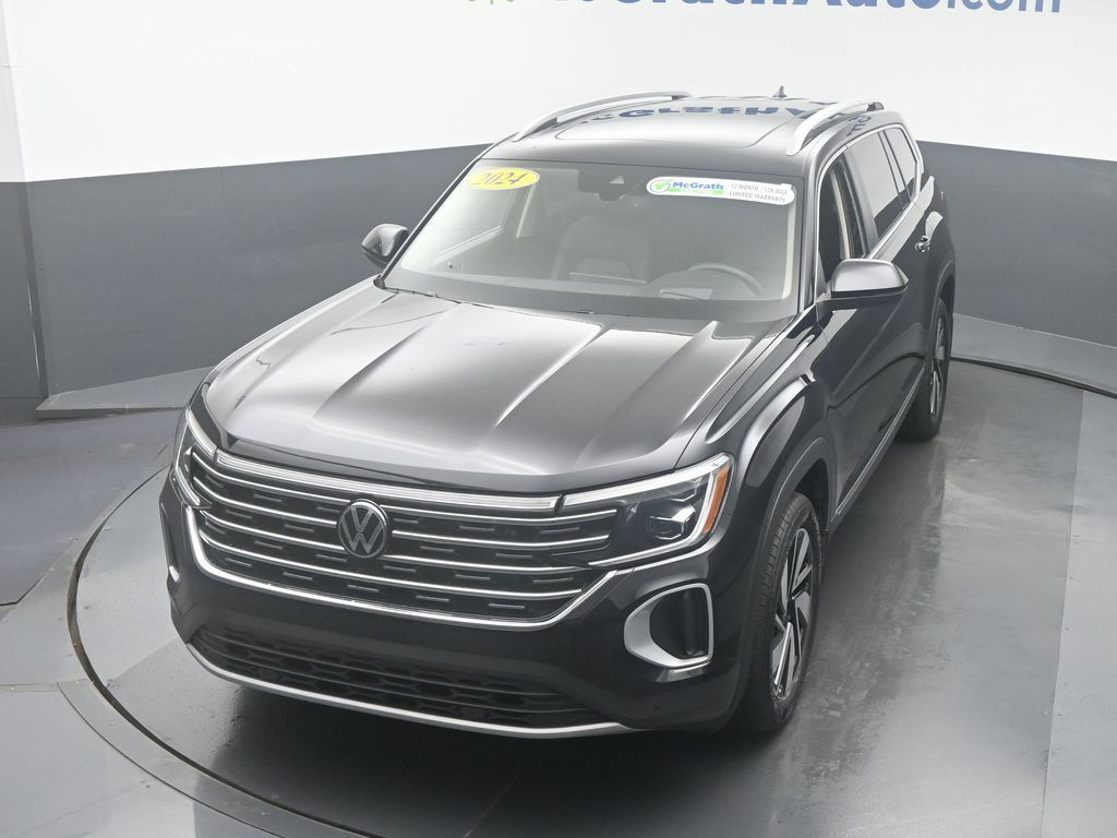 2024 Volkswagen Atlas SEL photo 23