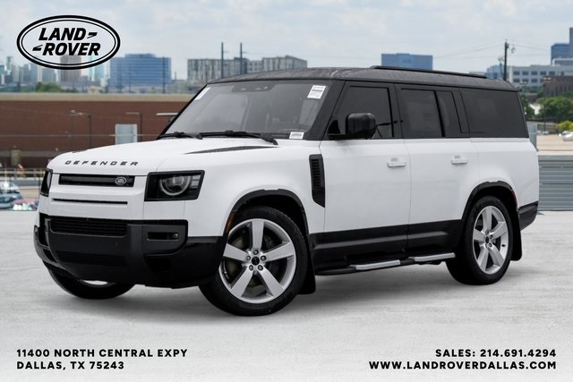 2026 Land Rover Defender X-Dynamic SE's photo