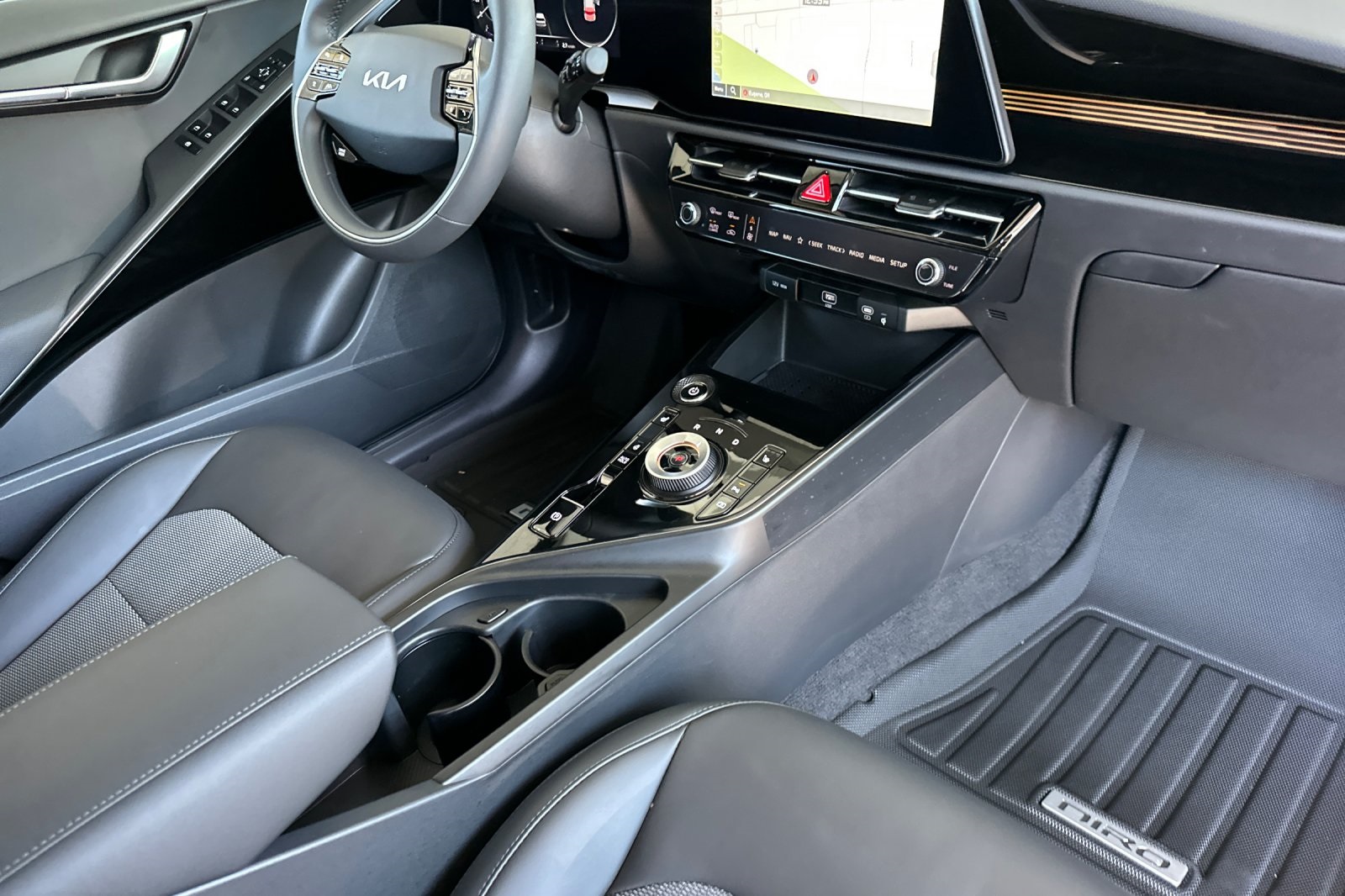 2025 Kia Niro EV Wind photo 11