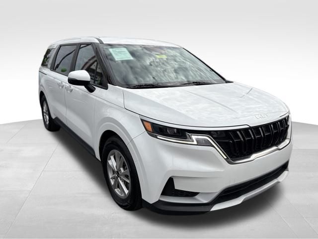 2023 Kia Carnival LX Seat Pkg's photo