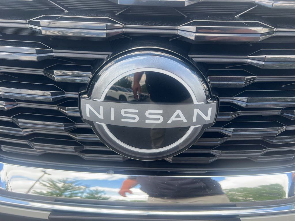 2023 Nissan Rogue SV photo 27