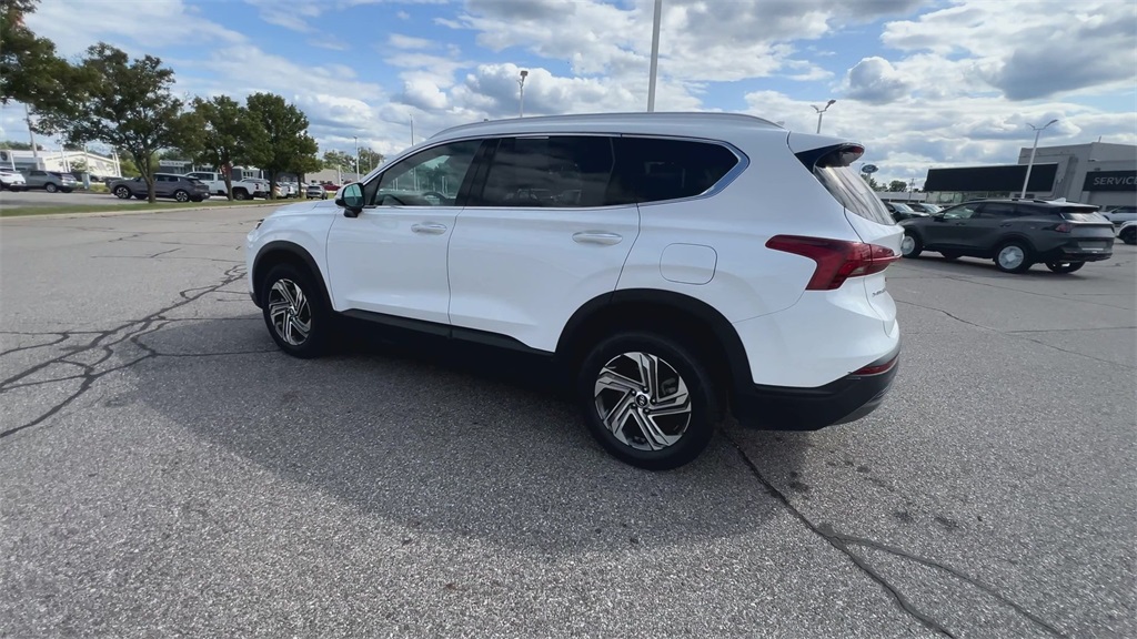 2023 Hyundai Santa Fe SEL photo 4