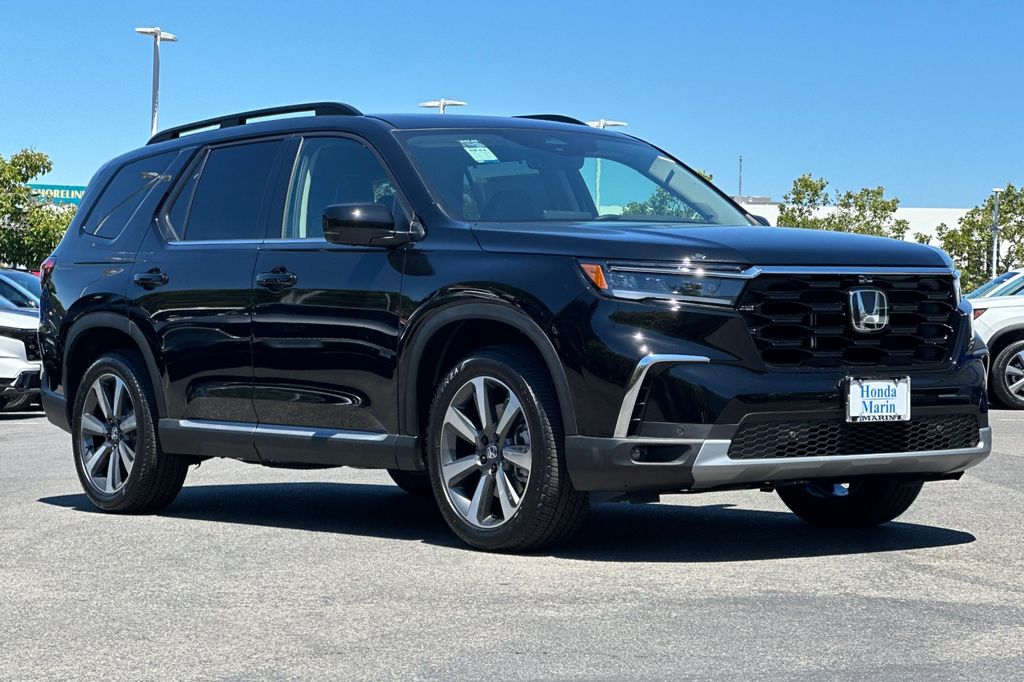 2025 Honda Pilot Elite photo 2
