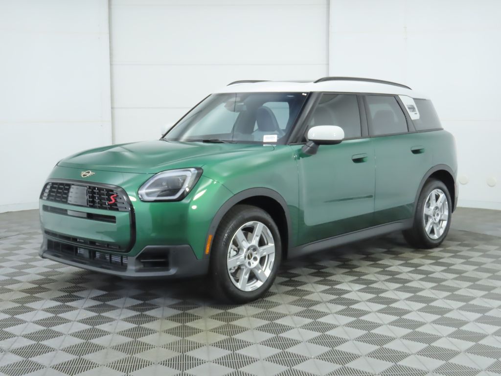 2026 MINI Countryman S's photo