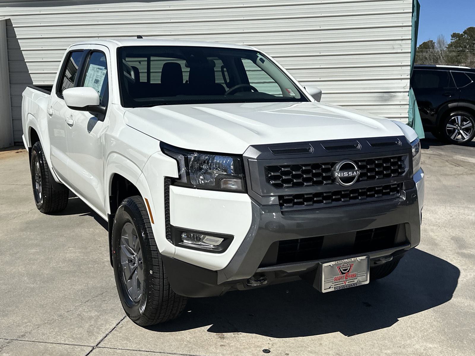 2025 Nissan Frontier SV photo 2