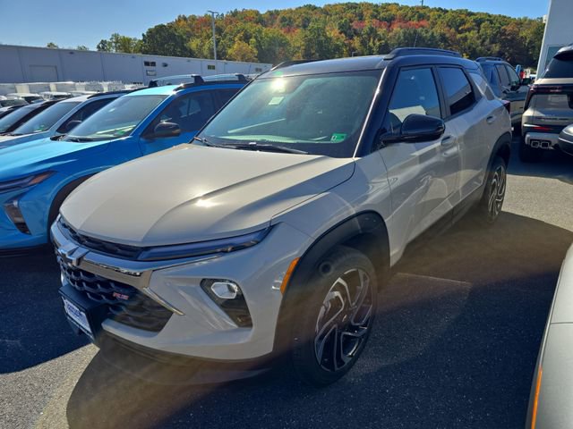 2026 Chevrolet Trailblazer RS photo 2