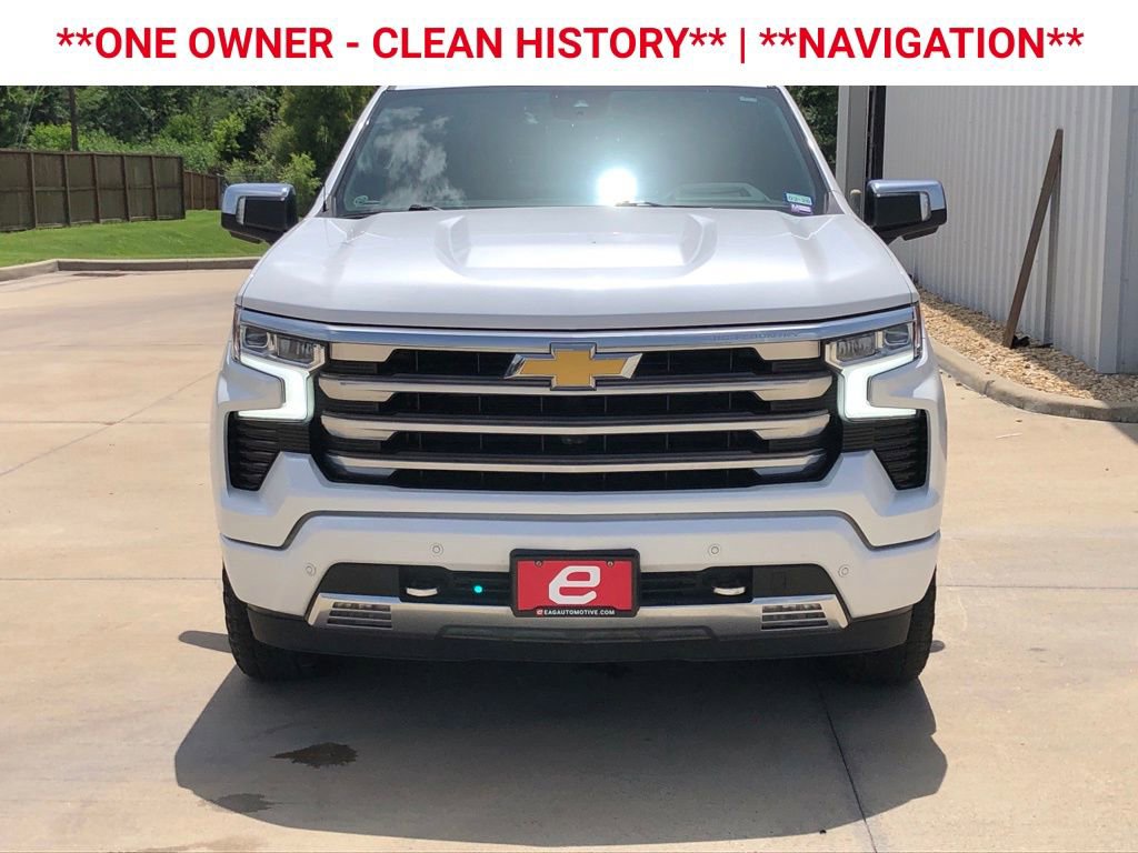 2024 Chevrolet Silverado 1500 High Country photo 2